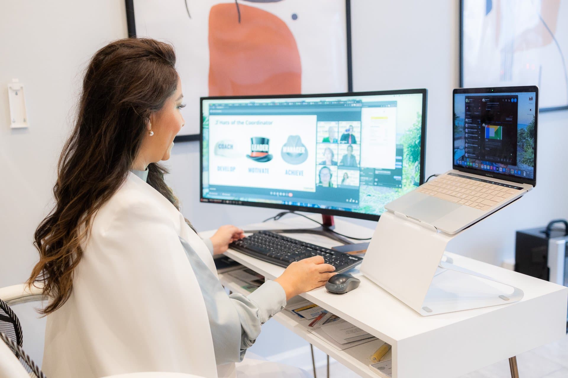 How Virtual Meeting Etiquette Can Help You Manage Your Remote Job More Effortlessly